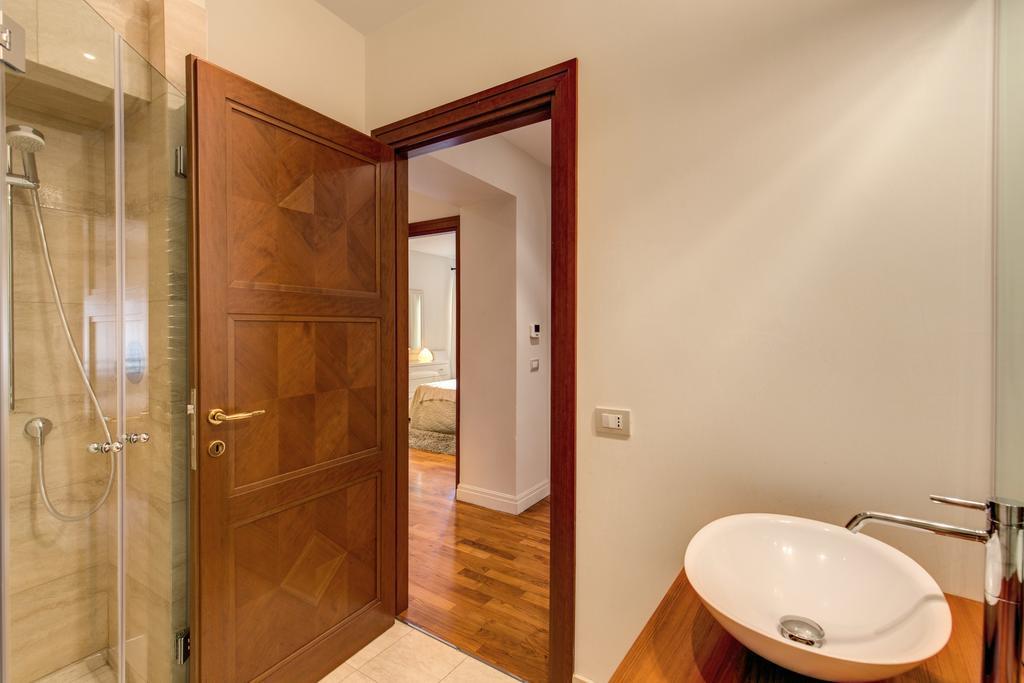 Appartamento Con Vista Sul Vittoriano Rome Bagian luar foto